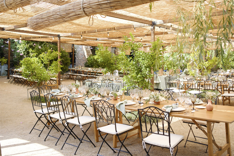 ALBERT Y NURIA: BODA EN EL EMPORDÀ mesas-banquete-boda 