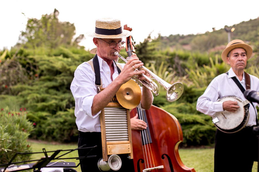 AURORA & JAVI: VERANO EN MARBELLA musica-directo-boda 