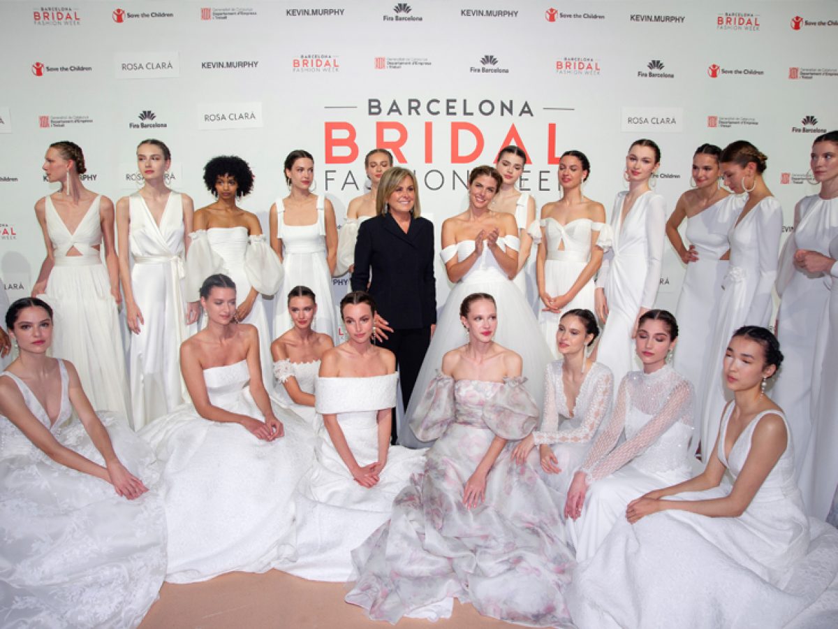 ROSA CLARÁ PRESENTA SU COLECCIÓN 2023 EN LA BARCELONA FASHION WEEK - Blog de bodas de Una Boda Original