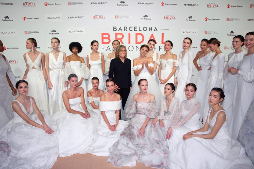 ROSA CLARÁ PRESENTA SU COLECCIÓN 2023 EN LA BARCELONA BRIDAL FASHION WEEK