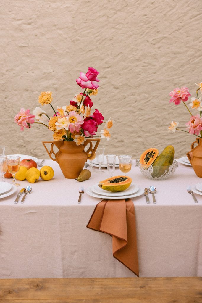 DECORACIÓN DE MESA PARA UNA BODA DE VERANO deco-mesa-boda-verano-683x1024 