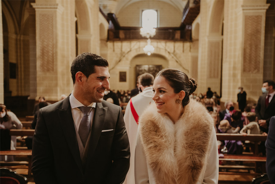 MARINA & UNAI: UNA BODA EN NAVIDAD novios-iglesia-1 