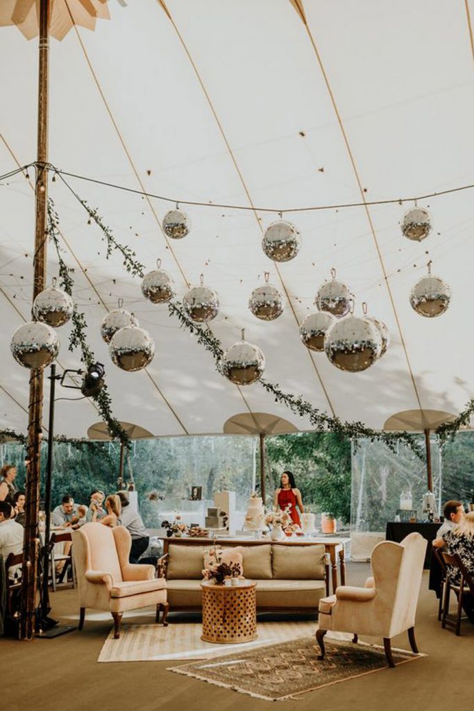 DISCO BALLS bodas-disco-balls-683x1024 