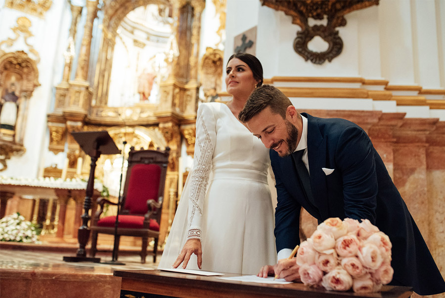 INMA & FRAN: UNA FIESTA INOLVIDABLE iglesia-novios 