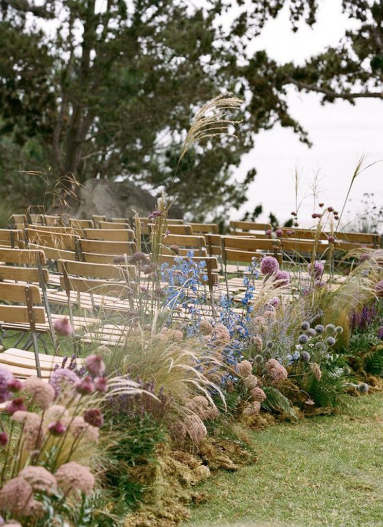 CAMINOS DE FLORES EN LA CEREMONIA camino-flores-ceremonia-745x1024 