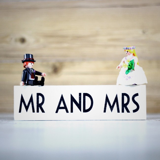 Cartel de madera Mr & Mrs: Carteles originales