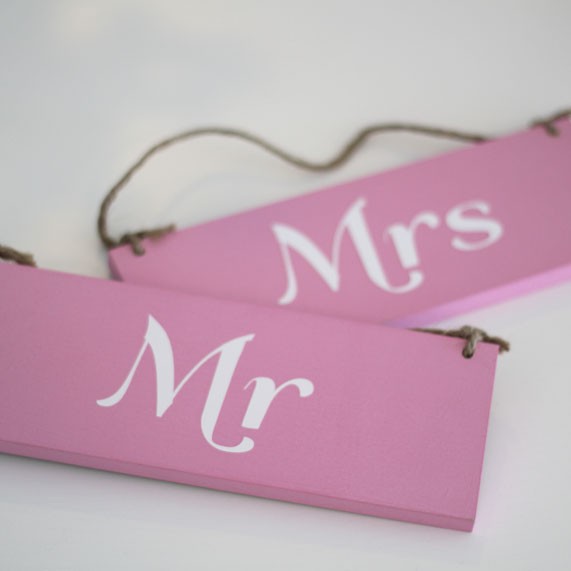 Carteles mr & mrs: Carteles madera