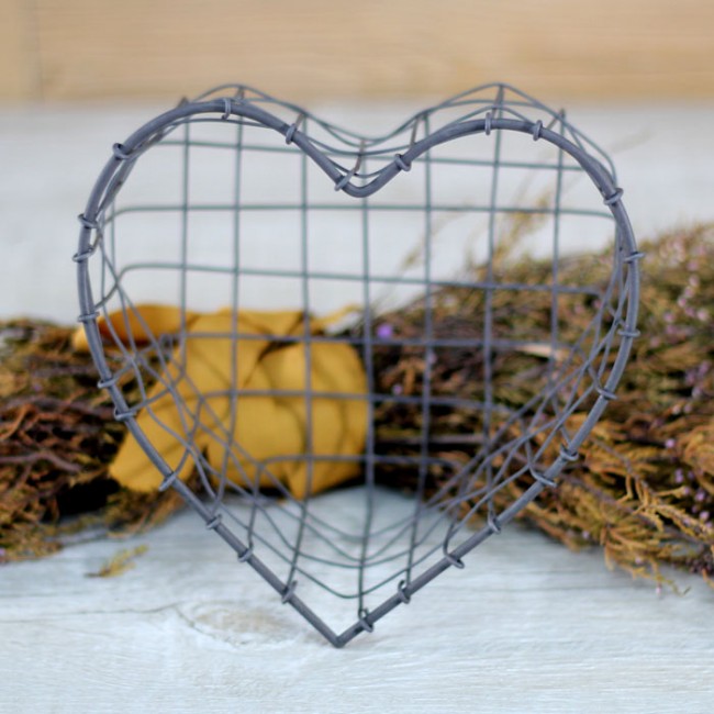 Cesta de rejilla corazón: Detalles boda
