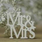 Colgante Mr & Mrs crema pequeño: Detalles únicos