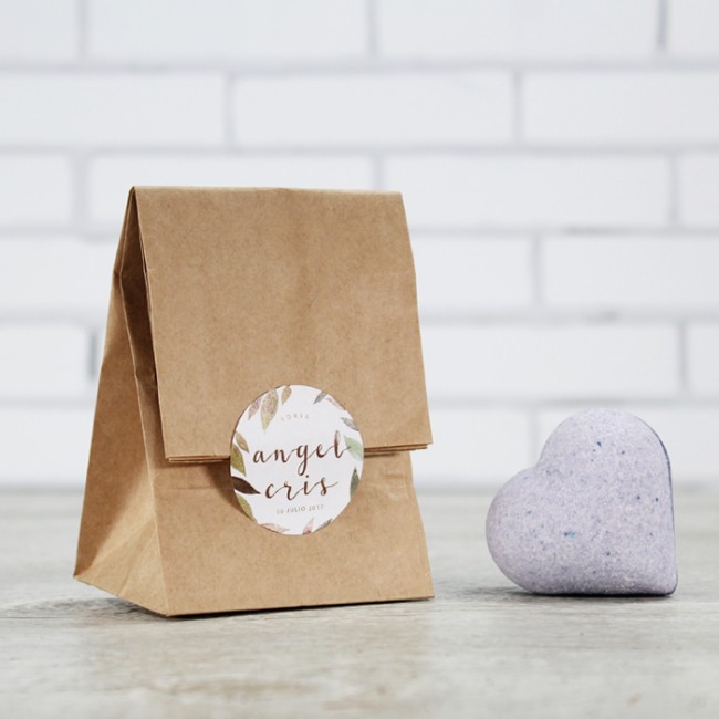 Bombas de baño con forma de corazón: Detalles únicos