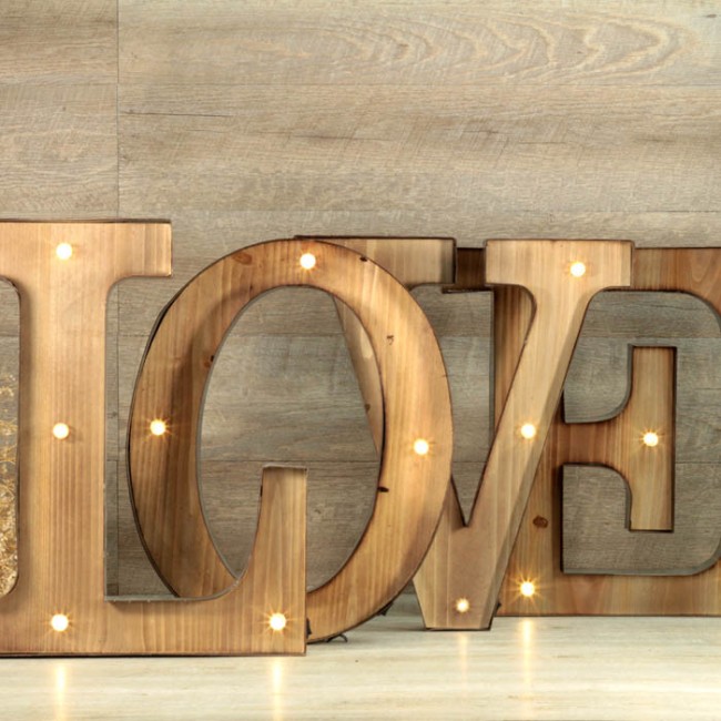 Letras Love luminosas