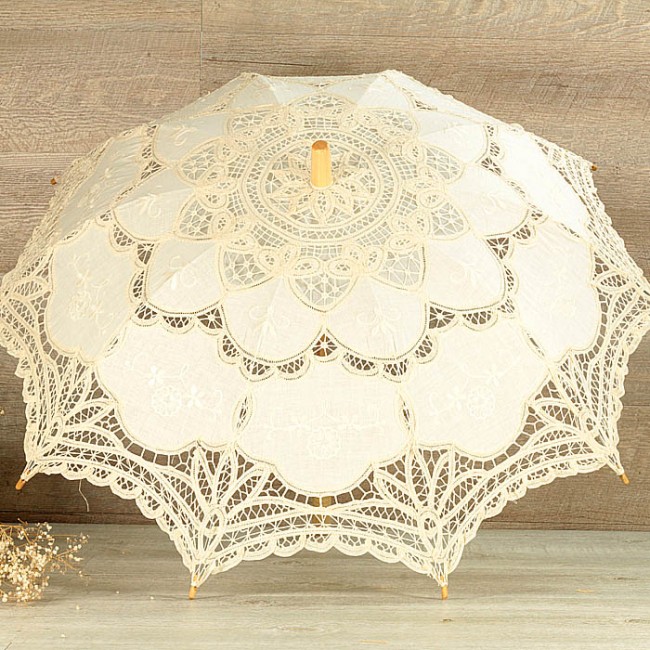 Parasol de novia beige