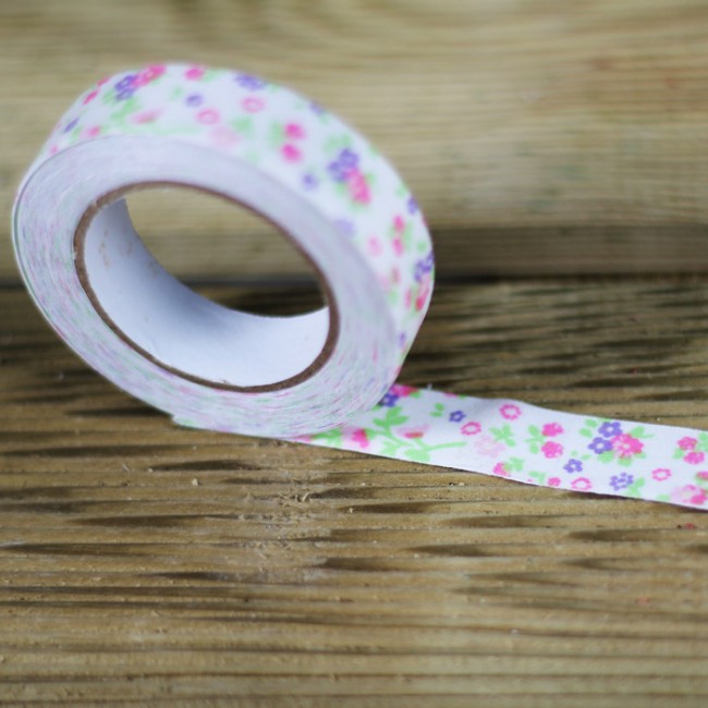 Fabric tape blanco con flores