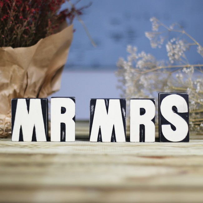 Letras Mr & Mrs negras