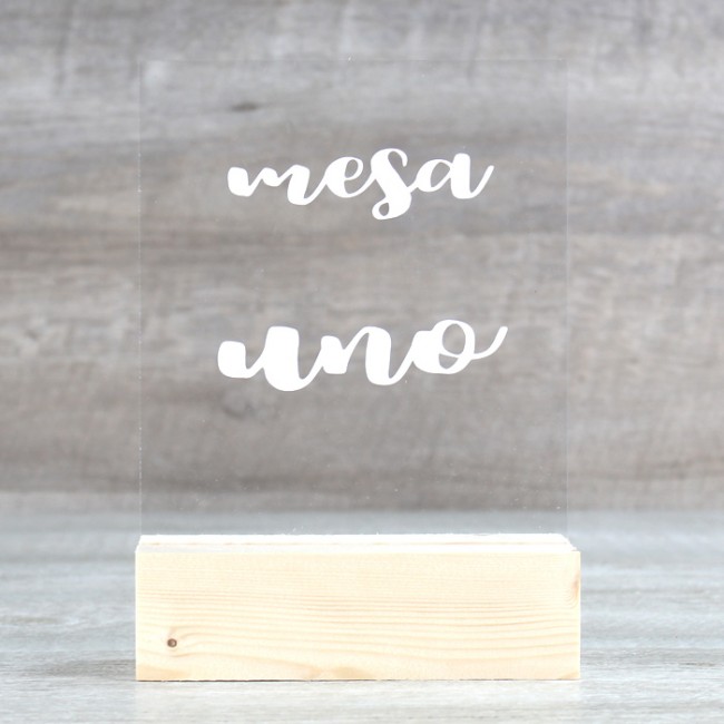 Meseros de Metacrilato