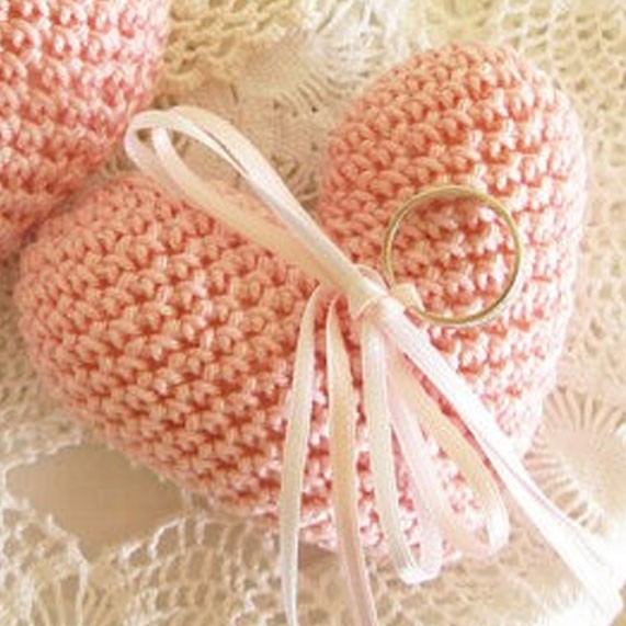 Porta alianzas de amigurumi