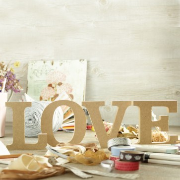 Letras Love madera natural