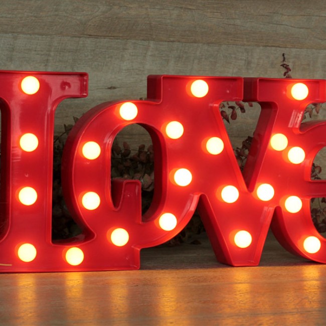 love letras decoracion letras love luminosas una boda original love letras decoracion letras love luminosas una boda original