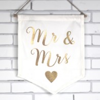 Banderín colgante Mr Mrs