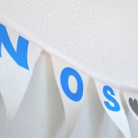 Guirnalda con banderines Nos Casamos