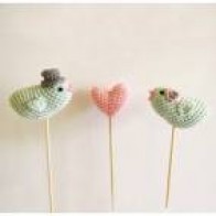 Figura de pastel pajaritos de amigurumi