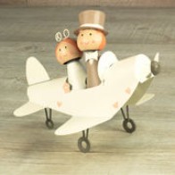 Figura tarta Novios en avión