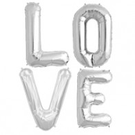 Globos LOVE gigantes