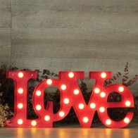 Letras Love luminosas