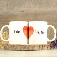 Pareja de tazas de boda