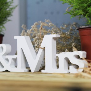 Letras Mr Mrs