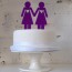 Ellas, decoración de pastel de boda para parejas de chicas realizado en metacrilato y de estilo minimal